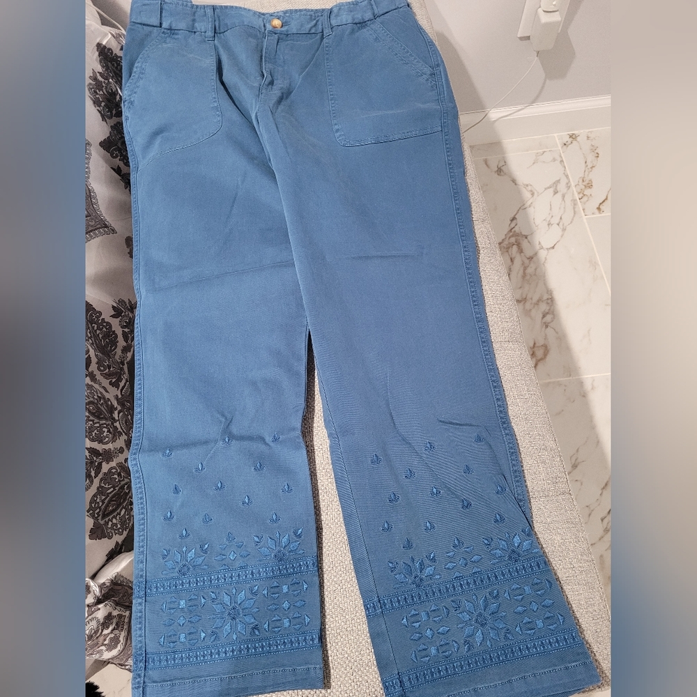 Embroidered pants